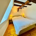 Apartment Centre-ville, Cathedrale, Cosy, Duplex, Le Numero 12