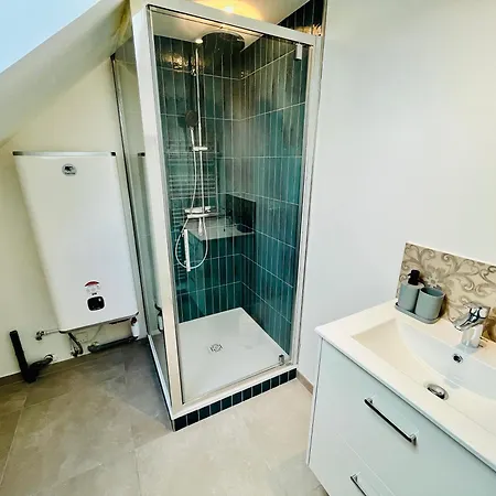 Centre-ville, Cathedrale, Cosy, Duplex, Le Numero 12 Apartment *