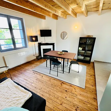 Centre-ville, Cathedrale, Cosy, Duplex, Le Numero 12