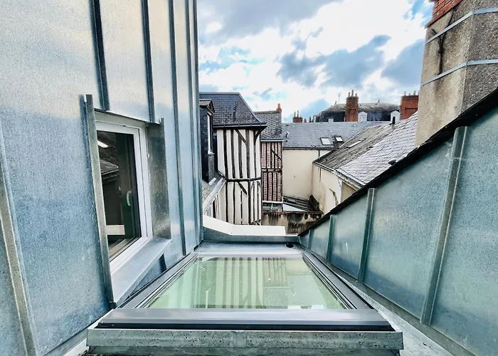 Centre-ville, Cathedrale, Cosy, Duplex, Le Numero 12 Apartment Tours